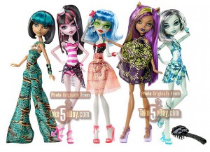 Take Five a Day » Blog Archive » Mattel Monster High Holiday Exclusives ...